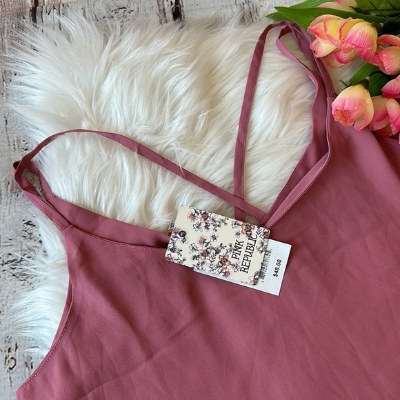 Pink Republic Lined Strap Summer Dress - Picture 2 of 6